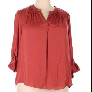 NWT Simply Vera Wang Top